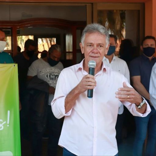 A. Neves nega abandono de sessão da CMSV e pede intervenção dos